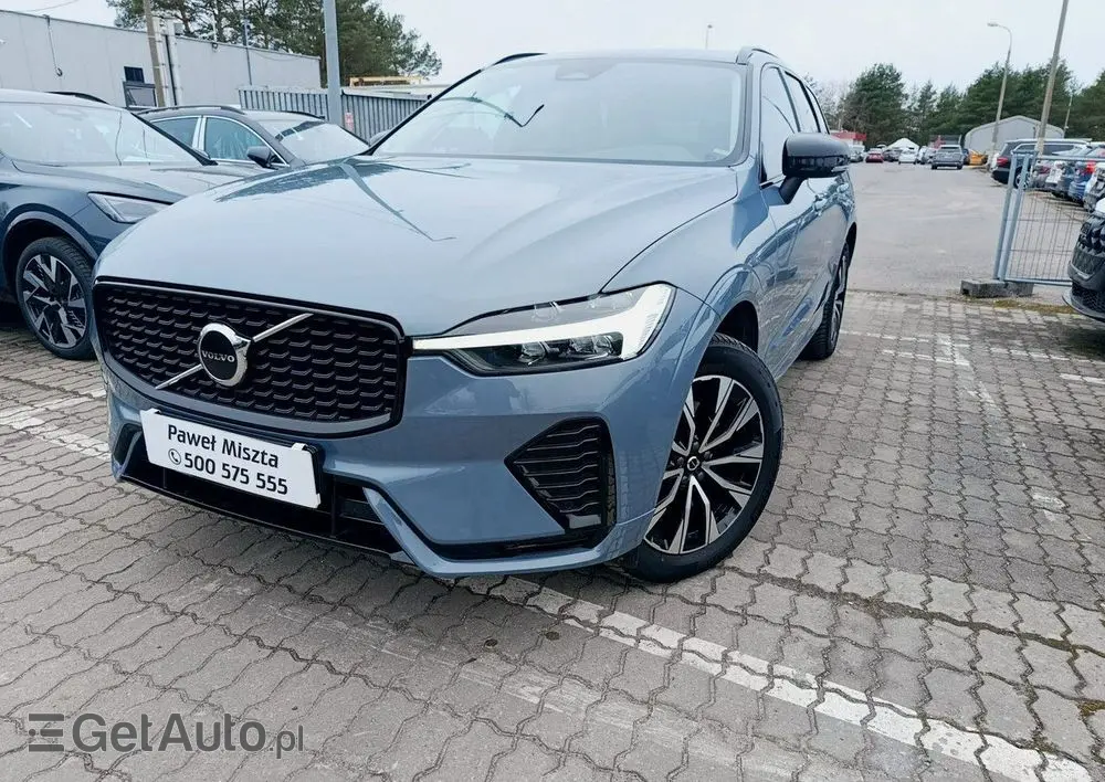 VOLVO XC 60 B4 B Plus Dark