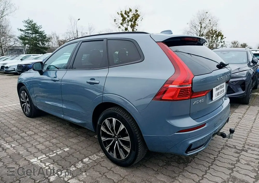 VOLVO XC 60 B4 B Plus Dark