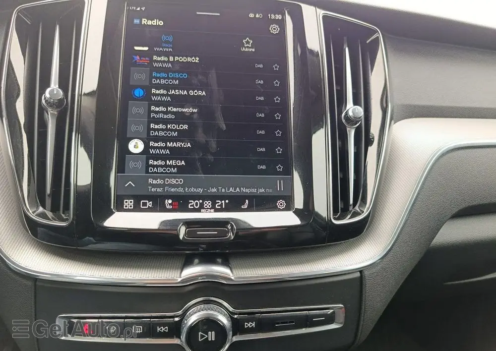 VOLVO XC 60 B4 B Plus Dark