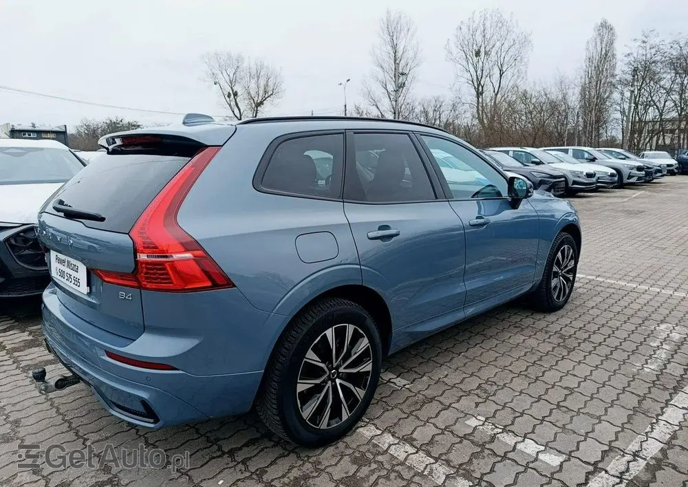 VOLVO XC 60 B4 B Plus Dark