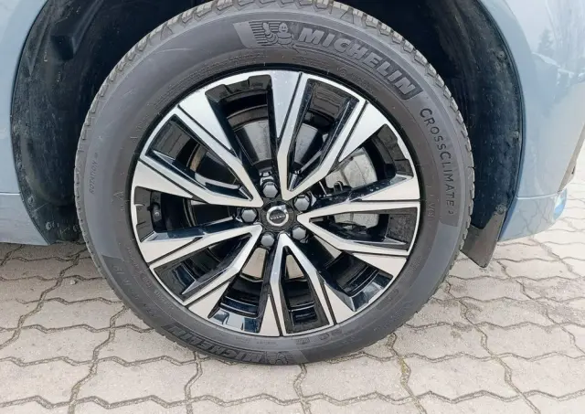 VOLVO XC 60 B4 B Plus Dark