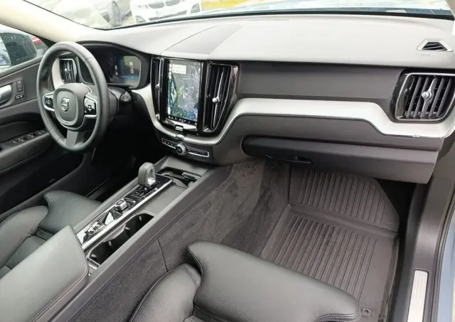 VOLVO XC 60 B4 B Plus Dark