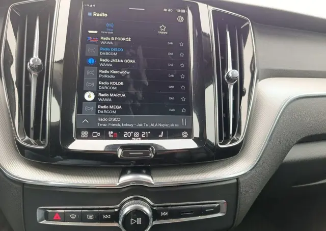 VOLVO XC 60 B4 B Plus Dark