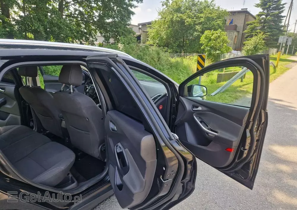 FORD Focus 1.6 EcoBoost Edition Start