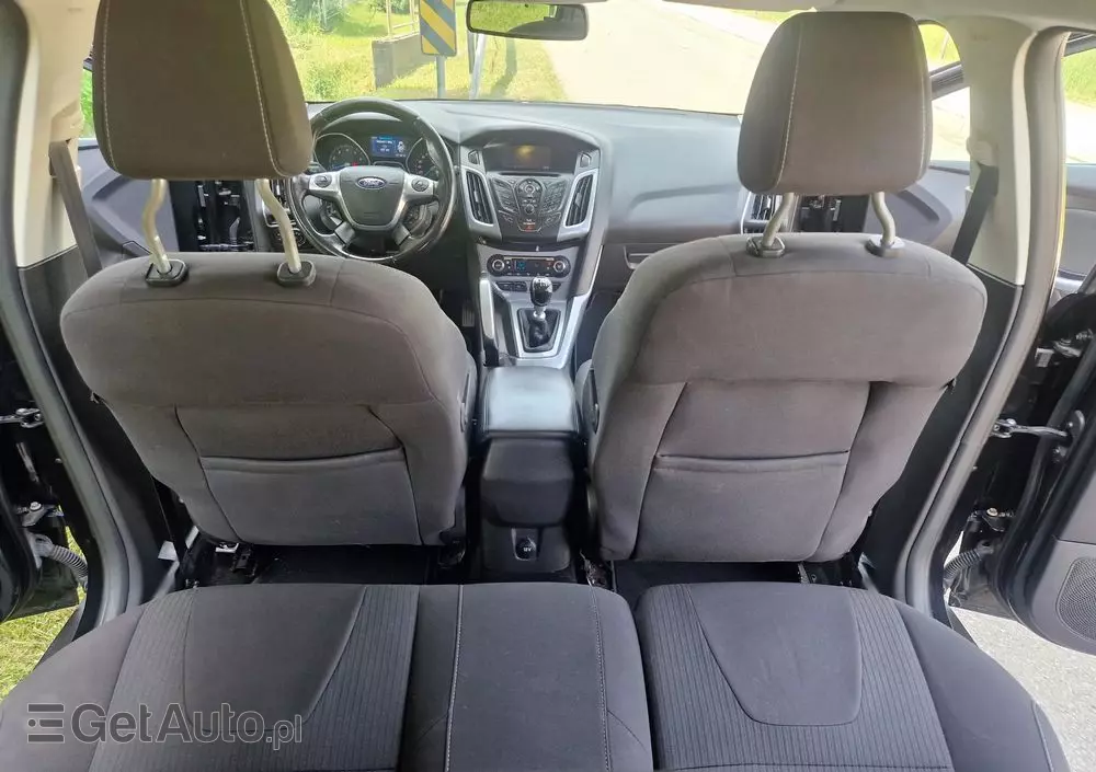 FORD Focus 1.6 EcoBoost Edition Start