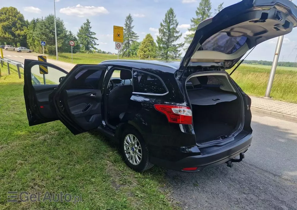 FORD Focus 1.6 EcoBoost Edition Start