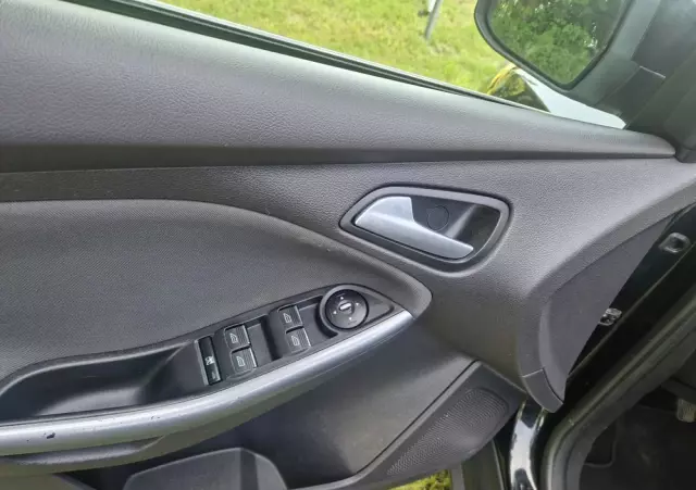 FORD Focus 1.6 EcoBoost Edition Start