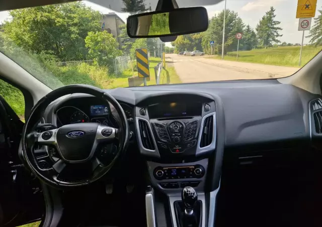 FORD Focus 1.6 EcoBoost Edition Start