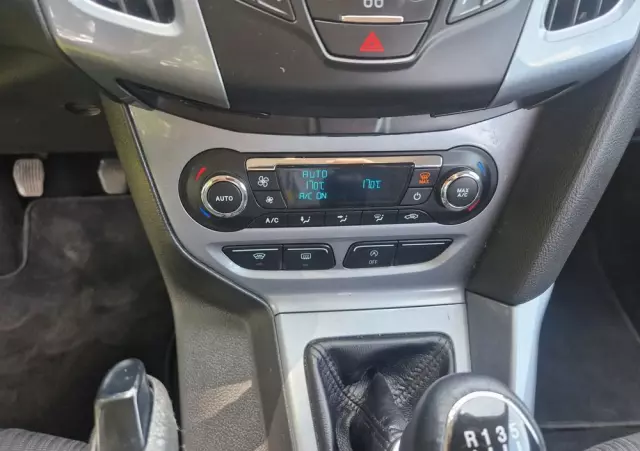 FORD Focus 1.6 EcoBoost Edition Start