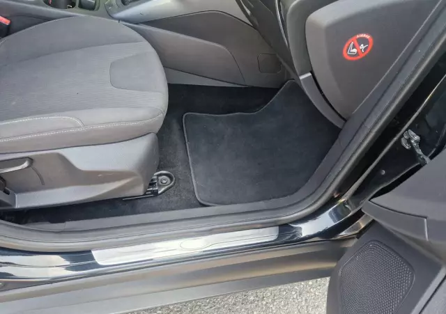 FORD Focus 1.6 EcoBoost Edition Start