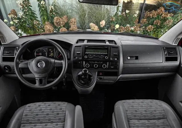 VOLKSWAGEN 2010 T5 TRANSPORTER BUDEL KABINA BRYGADÓWKA 2.0 140 KM 