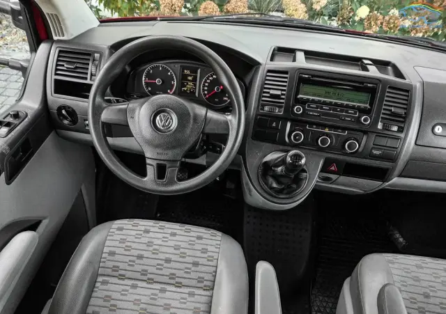 VOLKSWAGEN 2010 T5 TRANSPORTER BUDEL KABINA BRYGADÓWKA 2.0 140 KM 