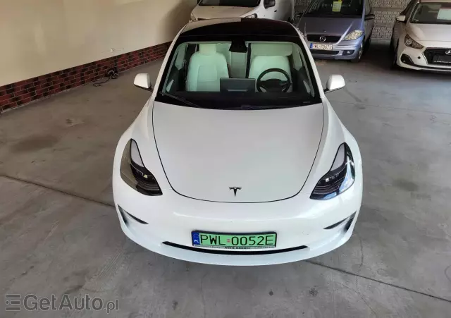 TESLA Model 3 Performance AWD