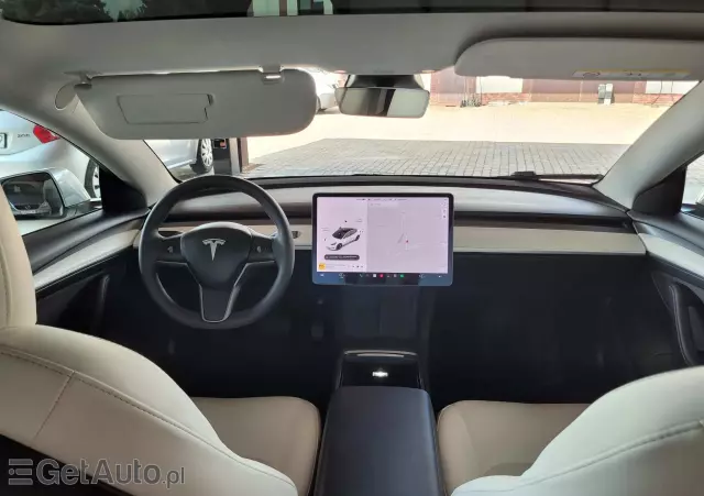 TESLA Model 3 Performance AWD