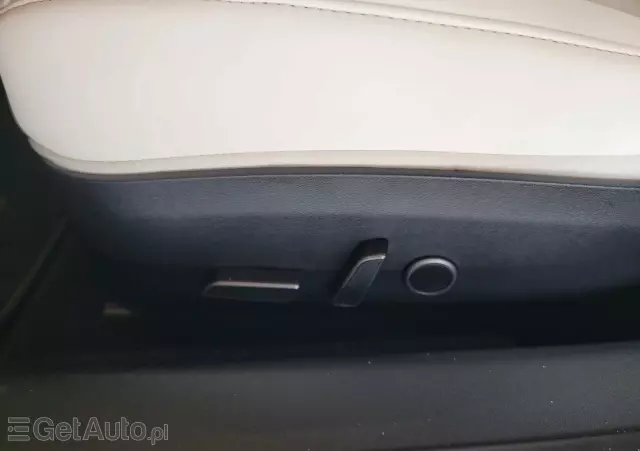 TESLA Model 3 Performance AWD