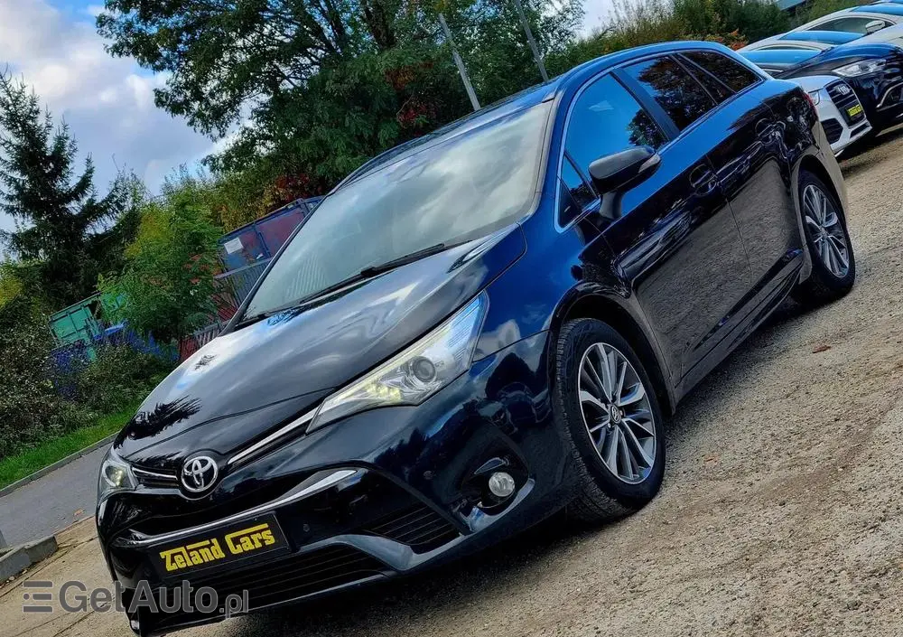 TOYOTA Avensis 2.0 D-4D Premium