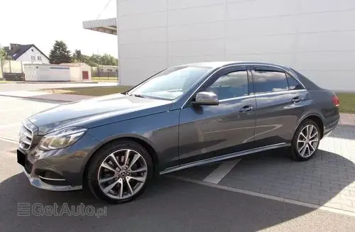 MERCEDES-BENZ Klasa E 