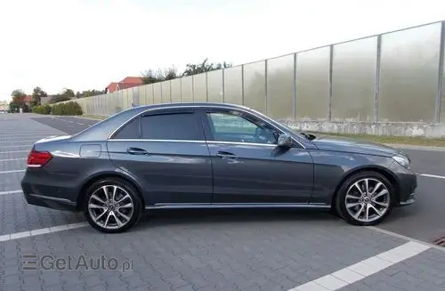 MERCEDES-BENZ Klasa E 