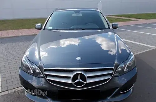 MERCEDES-BENZ Klasa E 