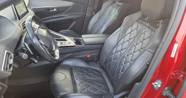 PEUGEOT 3008 BlueHDi 180 Stop & Start EAT8 GT