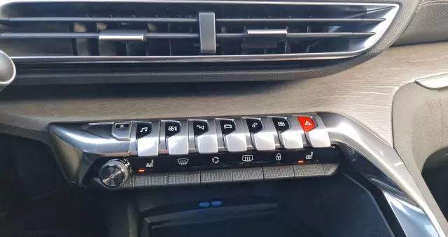 PEUGEOT 3008 BlueHDi 180 Stop & Start EAT8 GT