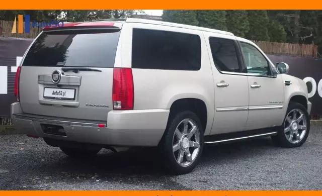 CADILLAC Escalade 6.2 V8 Elegance
