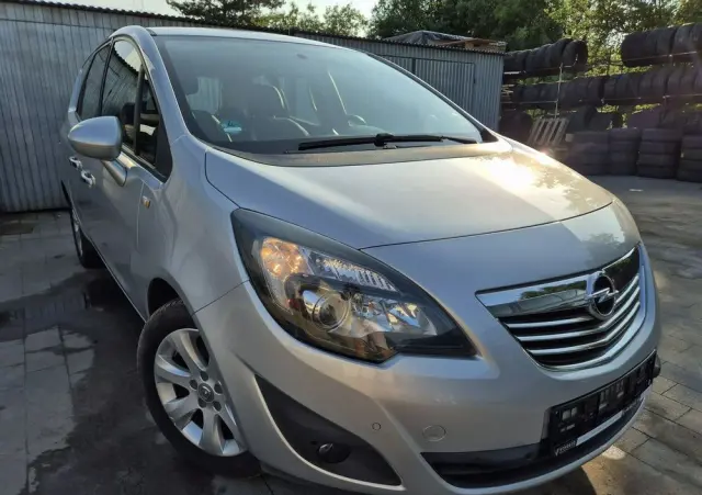 OPEL Meriva 1.4 Innovation