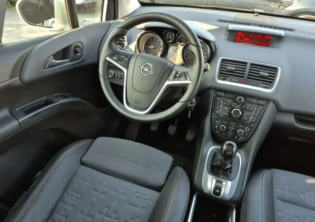 OPEL Meriva 1.4 Innovation