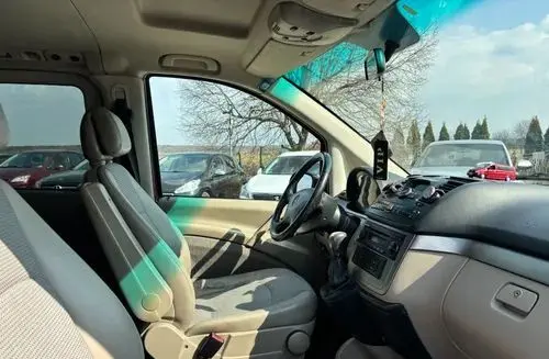 MERCEDES-BENZ Viano 