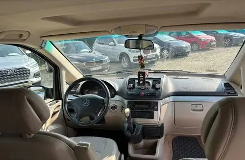 MERCEDES-BENZ Viano 