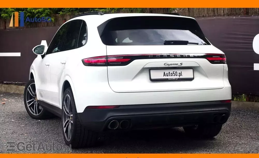 PORSCHE Cayenne S
