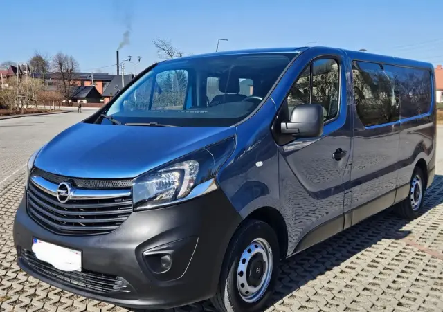 OPEL Vivaro L2-long 5 osób , Brygadówka 