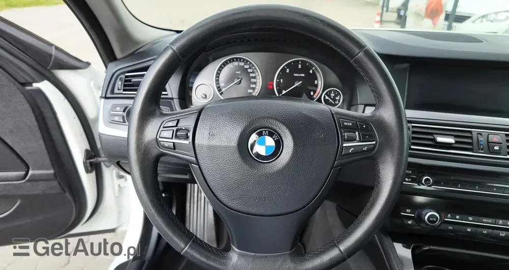 BMW Seria 5 520d Touring