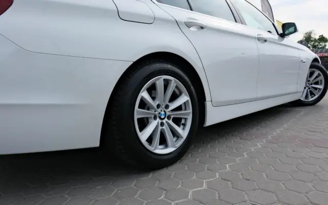 BMW Seria 5 520d Touring