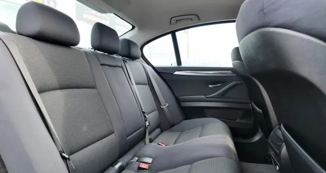 BMW Seria 5 520d Touring
