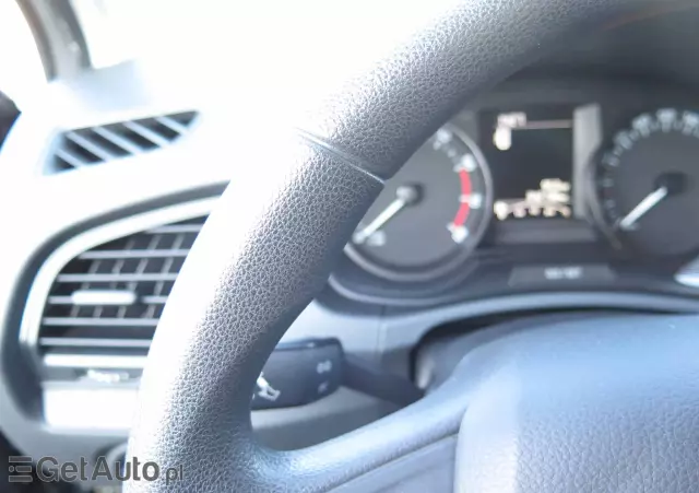 SKODA Fabia 1.2 TSI Active