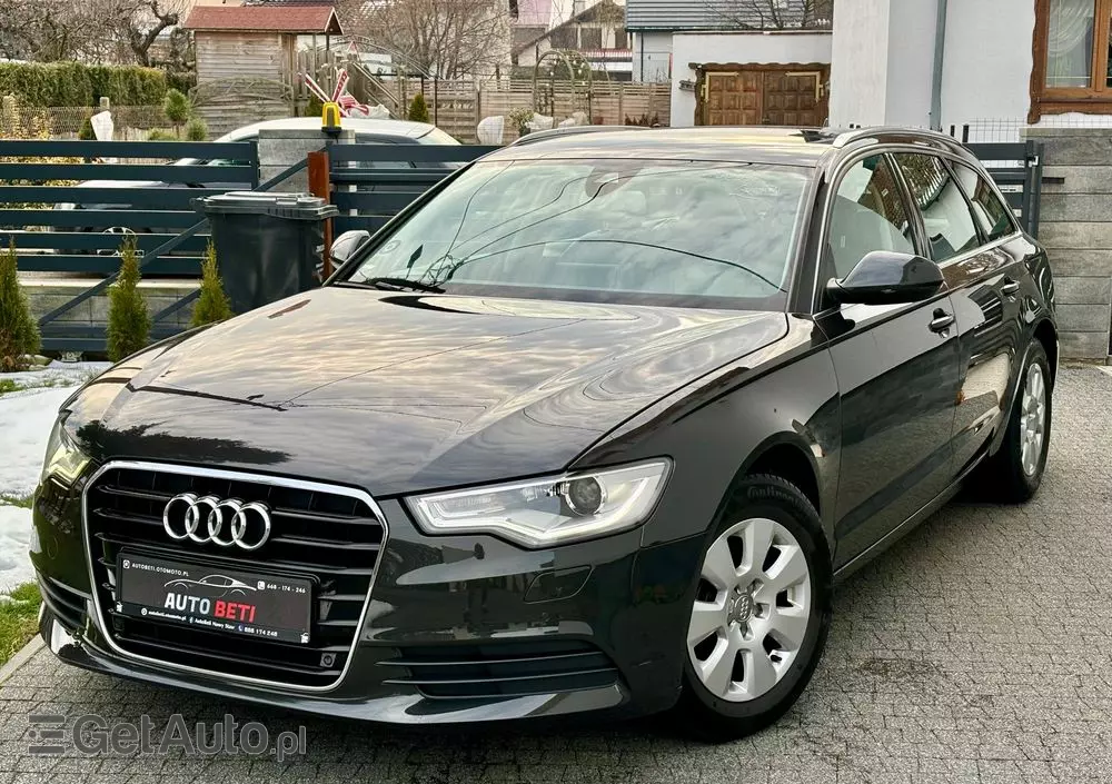 AUDI A6 Avant 2.0 TDI Ultra DPF S tronic