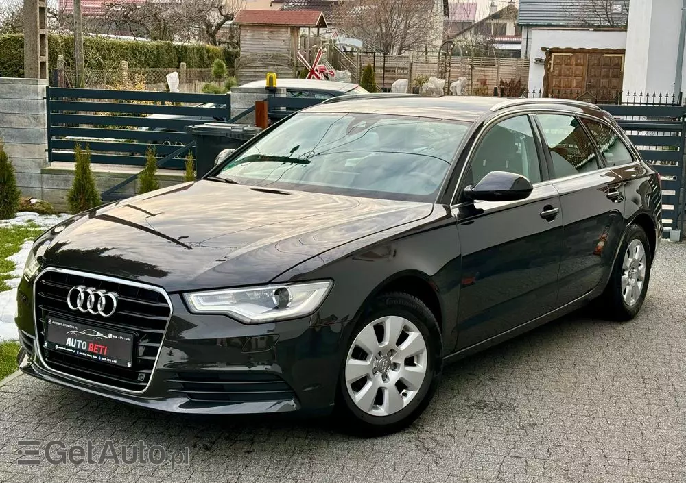 AUDI A6 Avant 2.0 TDI Ultra DPF S tronic