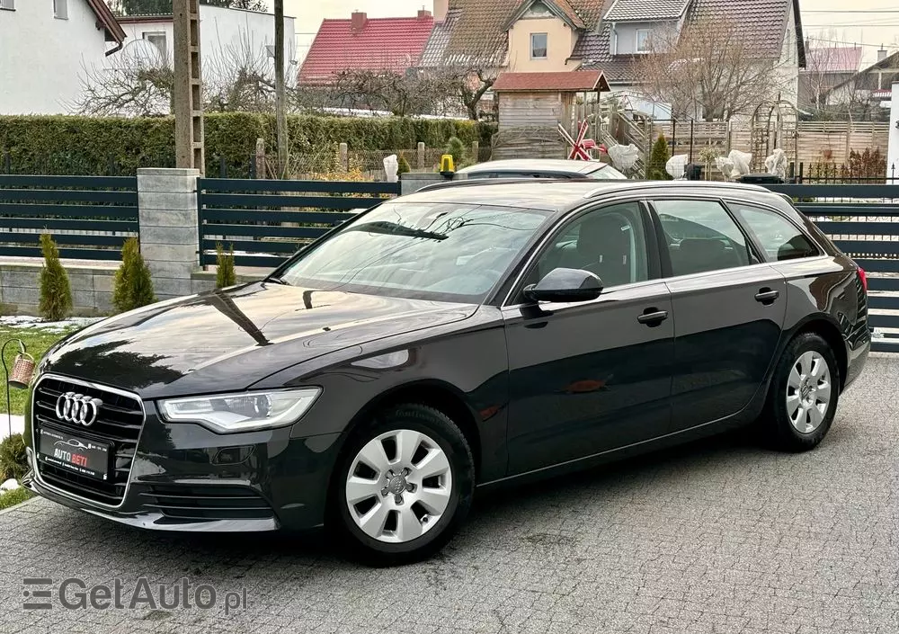 AUDI A6 Avant 2.0 TDI Ultra DPF S tronic