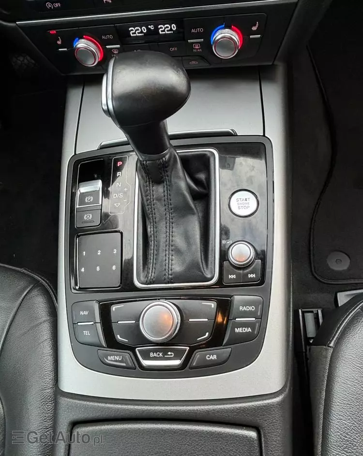 AUDI A6 Avant 2.0 TDI Ultra DPF S tronic