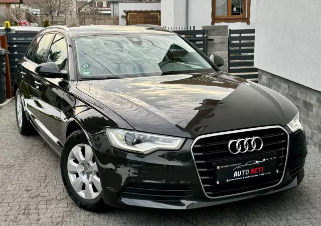 AUDI A6 Avant 2.0 TDI Ultra DPF S tronic