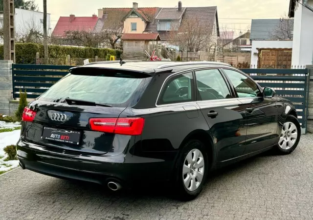 AUDI A6 Avant 2.0 TDI Ultra DPF S tronic
