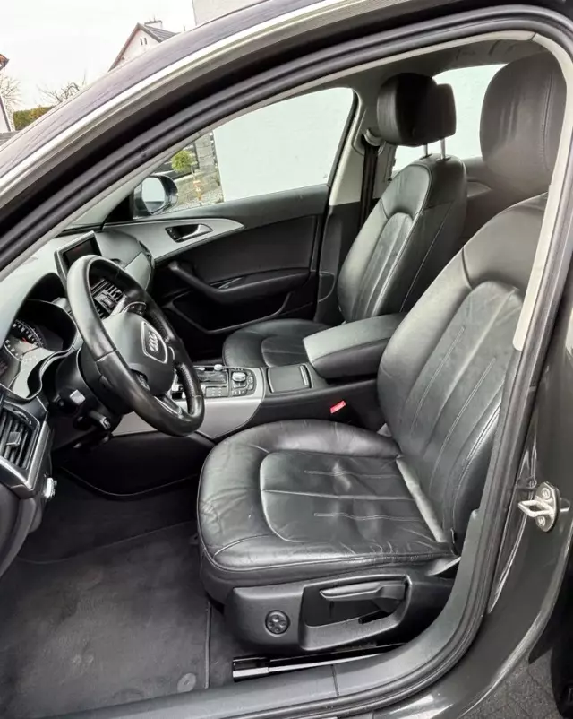 AUDI A6 Avant 2.0 TDI Ultra DPF S tronic