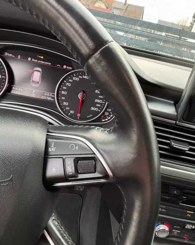 AUDI A6 Avant 2.0 TDI Ultra DPF S tronic