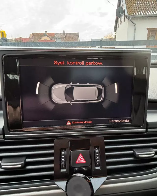 AUDI A6 Avant 2.0 TDI Ultra DPF S tronic