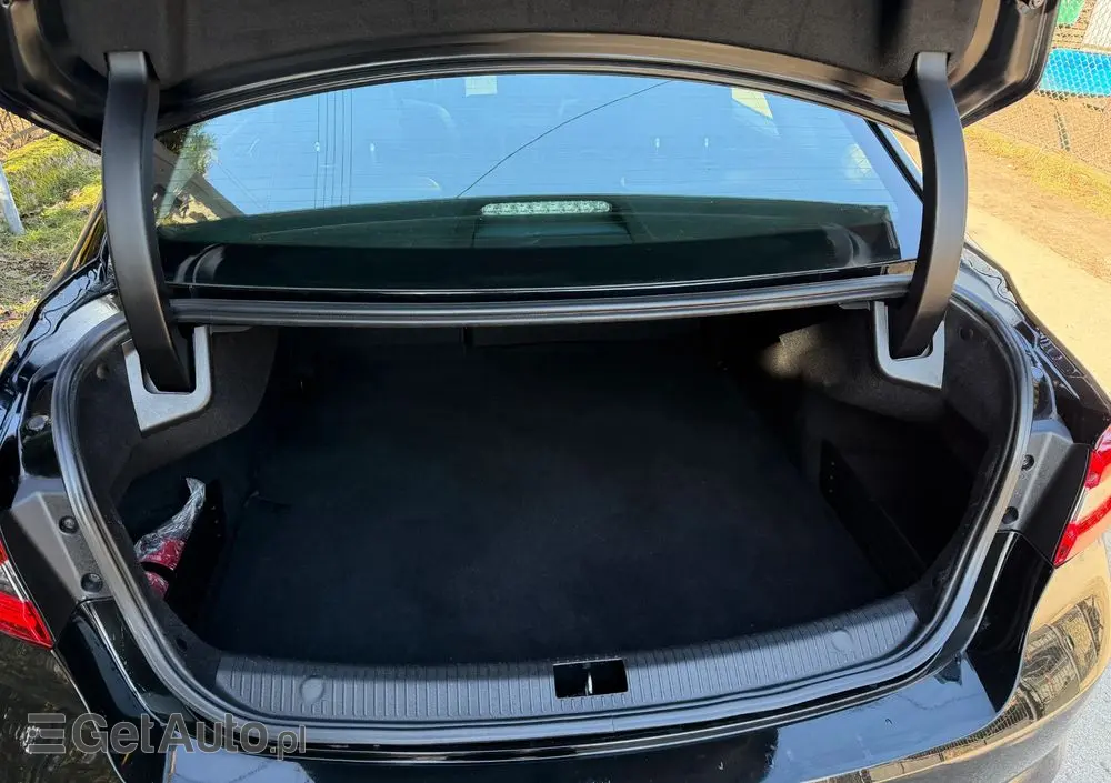 RENAULT Talisman 2.0 Blue dCi Initiale Paris EDC