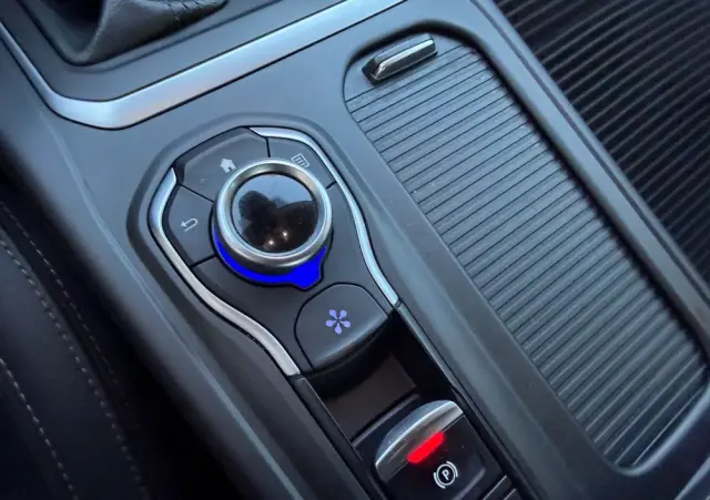 RENAULT Talisman 2.0 Blue dCi Initiale Paris EDC