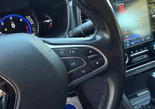 RENAULT Talisman 2.0 Blue dCi Initiale Paris EDC