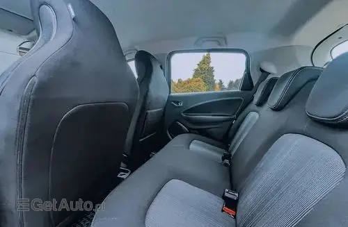 RENAULT Zoe 