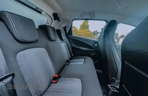 RENAULT Zoe 